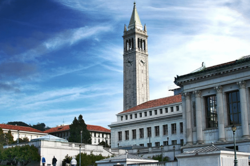 Why Choose University Of California, Irvine: Programs, Campus Life, And Opportunities